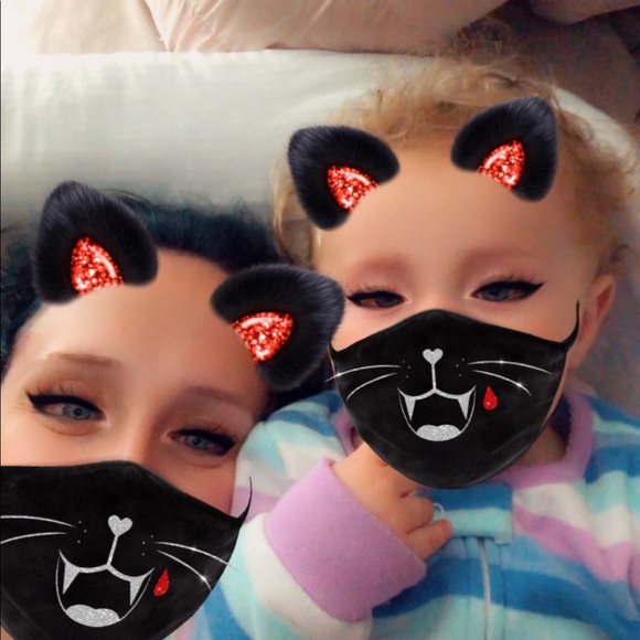 Meet your Posher, Jessica - Picture 1 of 1